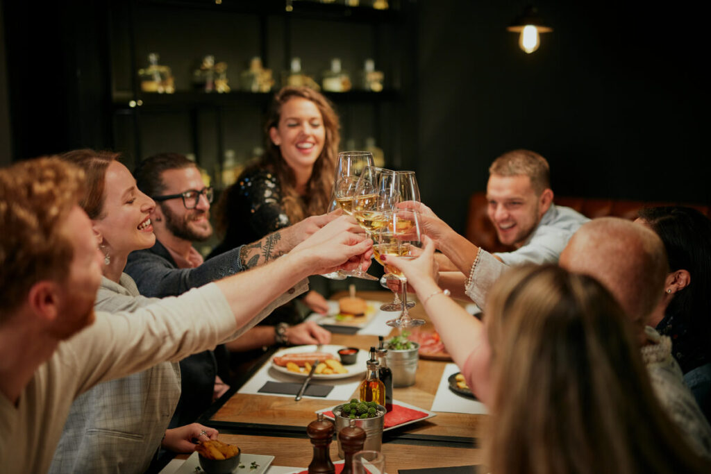 A Food Lover’s Guide to New Salem Estates: Where to Eat, Sip, and Savor in Statesville’s Tastiest Neighborhood